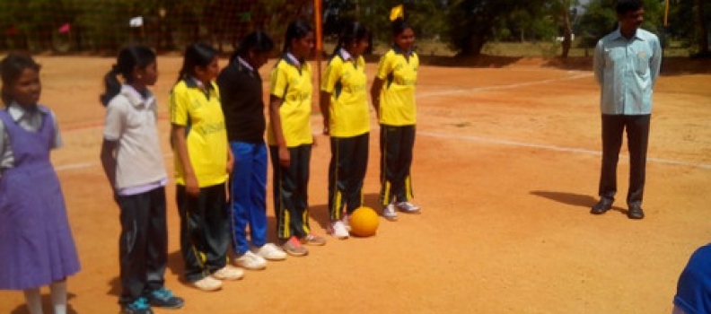 THROW BALL(GIRLS) & FOOT BALL(BOYS) – 02.07.2015